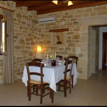 Villa Eftichia Pitsidia